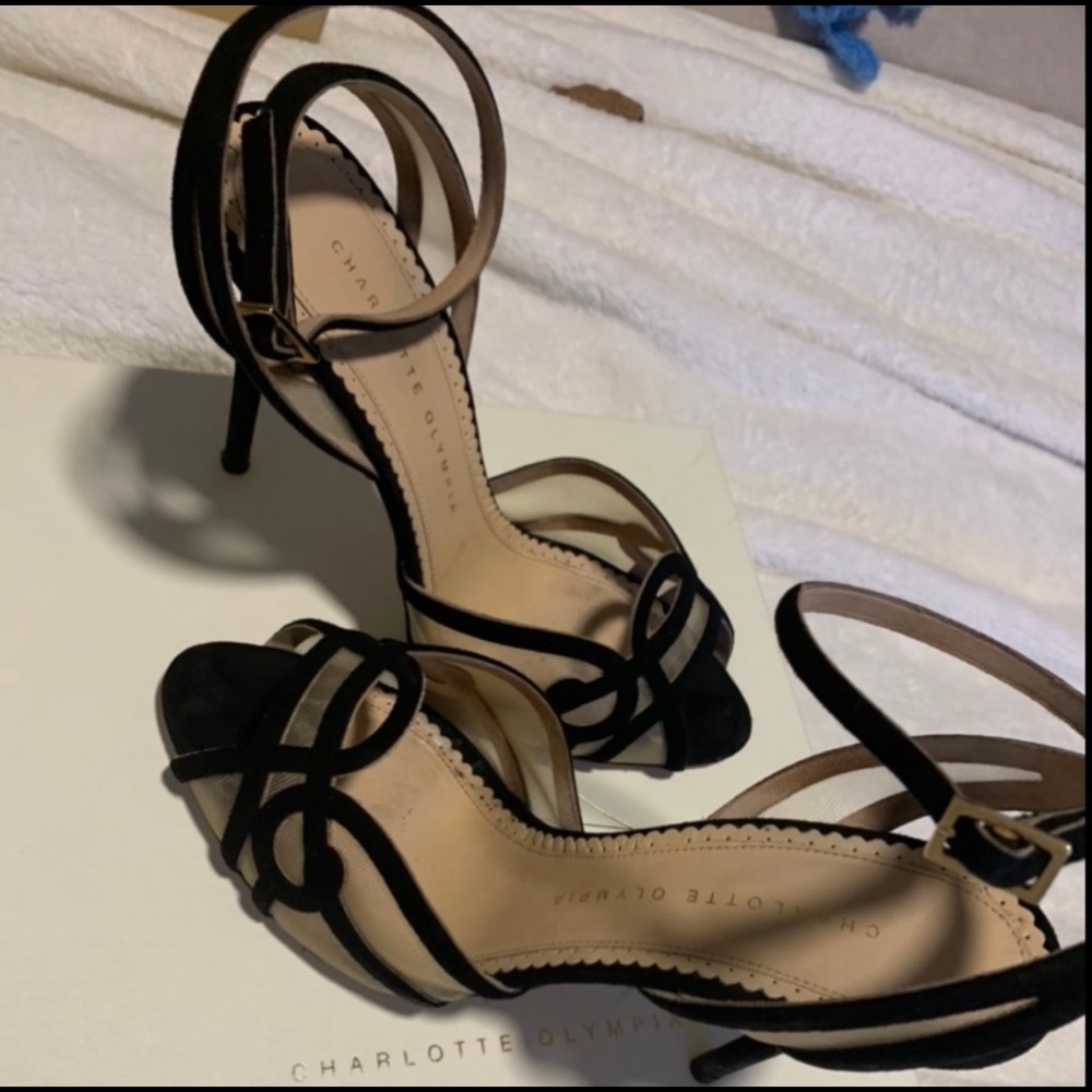 Shoes - Picture 3 of 3